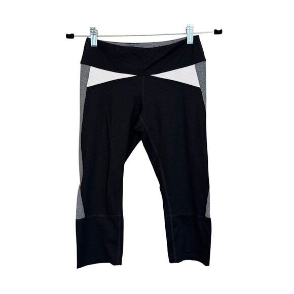 Track & Bliss 3/4 Leggings Women S Black Capri Cropped Training Workout Gym Yoga - Picture 1 of 7